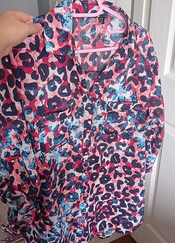 Bayan gömlek  - Görsel 4