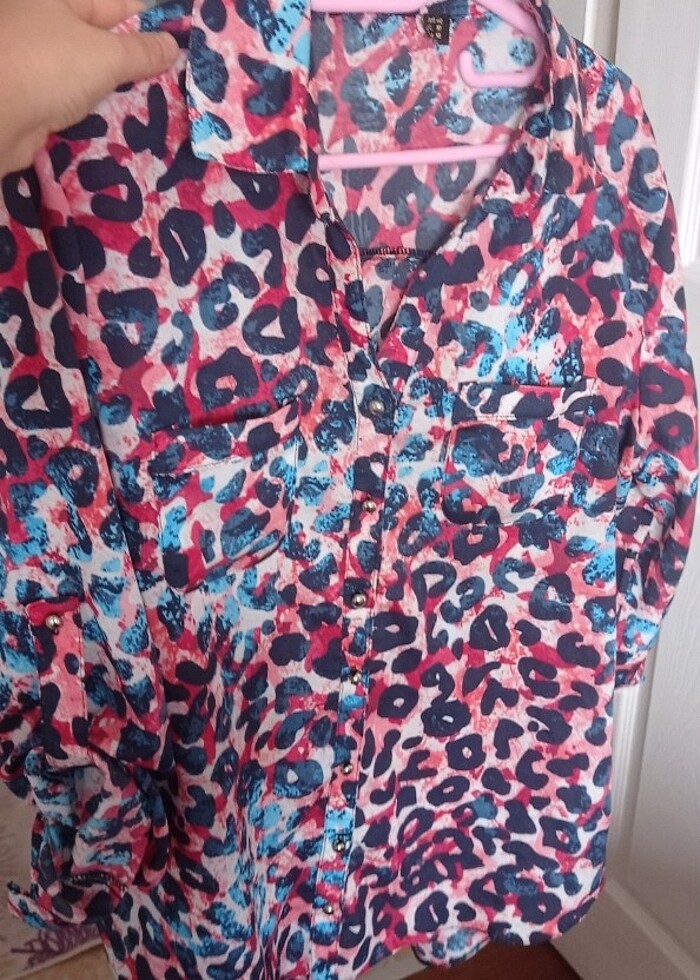 Bayan gömlek  - Görsel 3