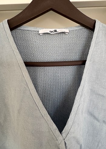 Kolsuz Gri mavi Keten V Yaka Bluz - Görsel 6