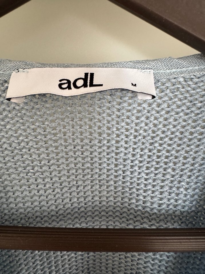 Kolsuz Gri mavi Keten V Yaka Bluz - Görsel 2