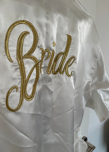 Beyaz Saten Bride Baskılı Midi Kadın Sabahlık - Görsel 2