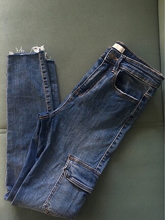 Stradivarius kargo jean