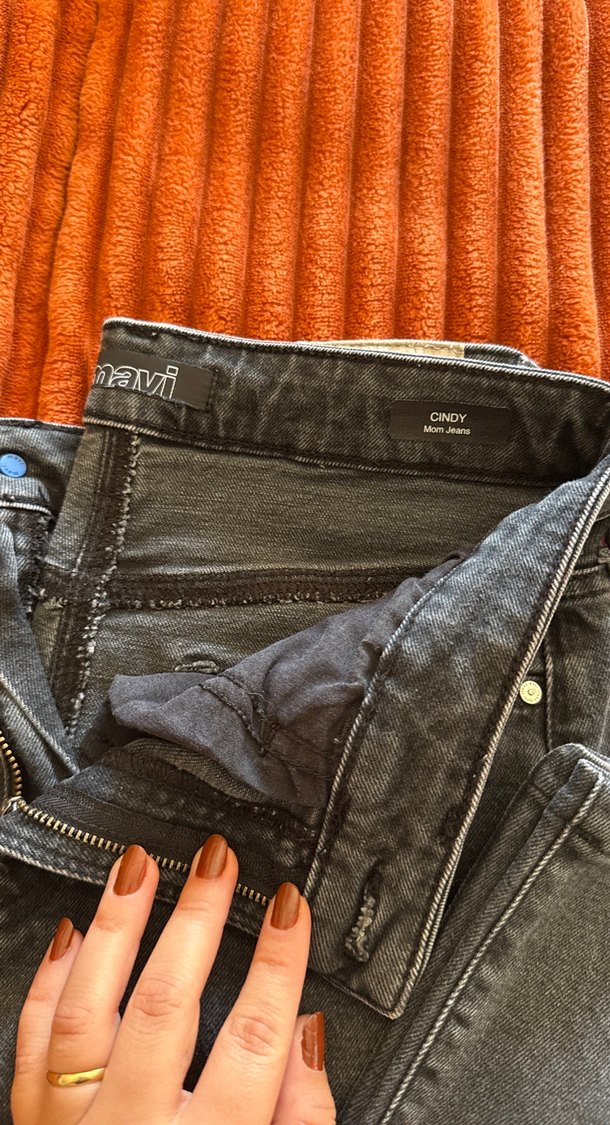 Kadın Gri Kemerli Denim Pantolon - Görsel 2