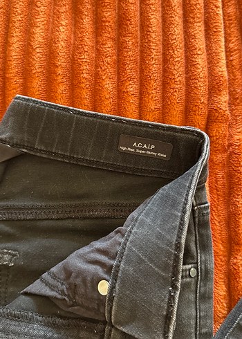 Kemerli Gri Kadın Jean Pantolon - Görsel 2