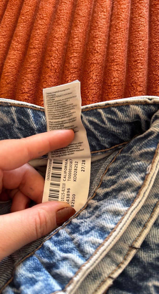 Gevşek Kesim Kadın Kot Pantolon - Görsel 4