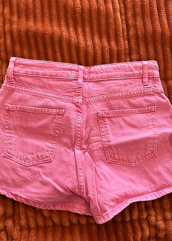 Pembe Mini Süet Kadın Şort - Görsel 3