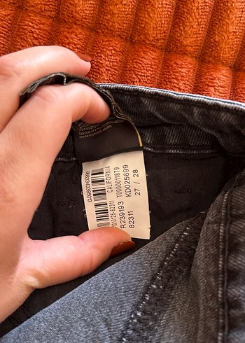 Kadın Gri Kemerli Denim Pantolon - Görsel 4