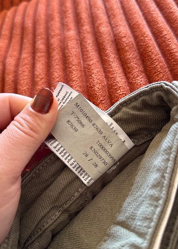 Kadın Keten Gri Bol Kesim Kemerli Pantolon - Görsel 3