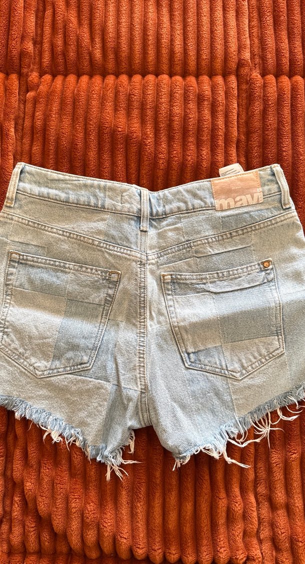 Buz mavi Renkli Salaş Mini Denim Şort - Görsel 2