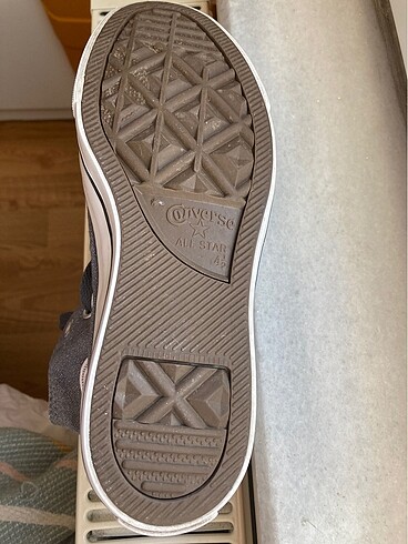 37 Beden gri Renk Converse ayakkabı