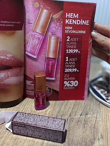 Avon Besleyici dudak bakım yağı