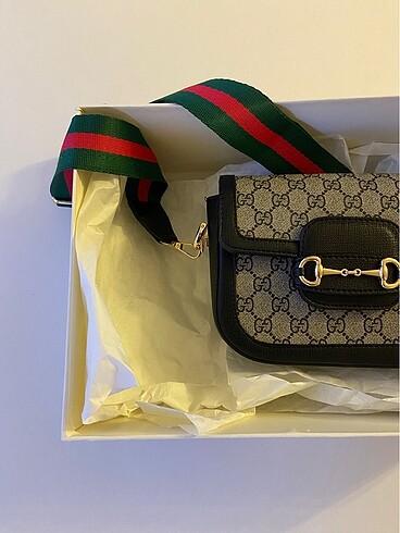  Beden siyah Renk Gucci askılı model