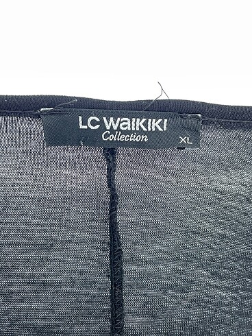 xl Beden siyah Renk LC Waikiki Hırka %70 İndirimli.