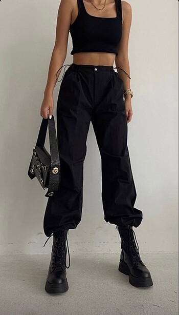 Bershka paraşüt kumaş pantolon