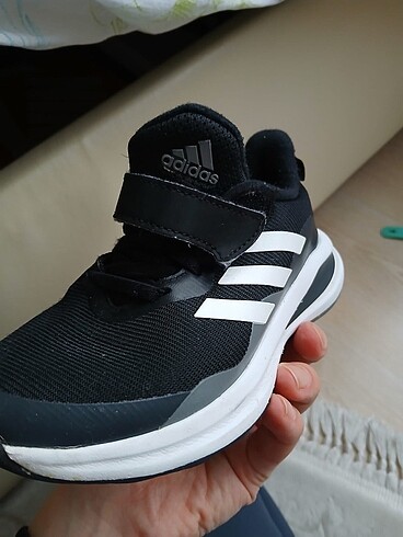 Orjinal adidas çocuk ayakkabısı