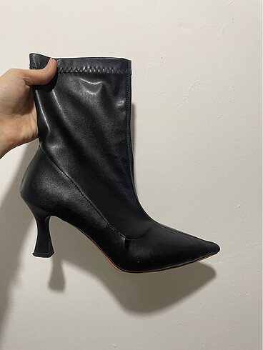 39 Beden siyah Renk Streç bot orta boy (6 cm)