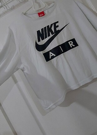 Nike kısa tişört 