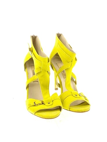 Trendyol & Milla Trendyol & Milla Stiletto %70 İndirimli.