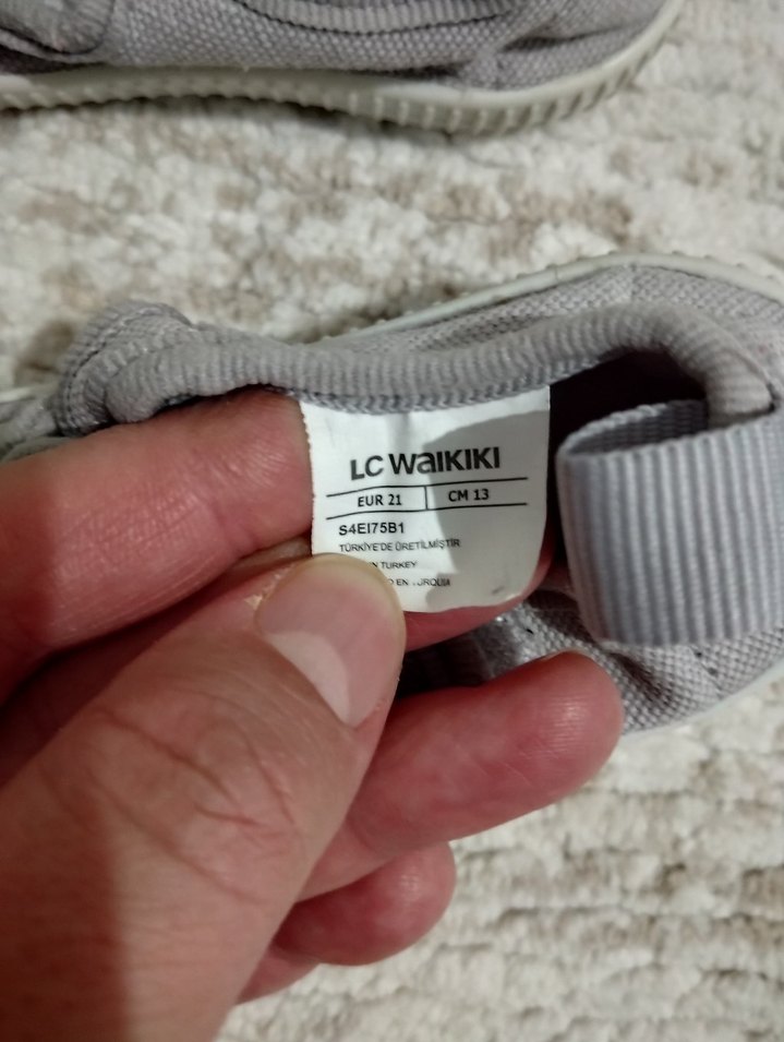 Gri Erkek Çocuk Cırtcırtlı Spor Ayakkabı - Görsel 3