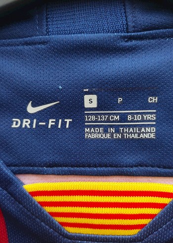 NİKE Barcelona Desenli Erkek çocuk Spor Tişörtü ve Şort - Görsel 12