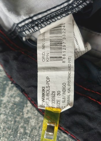 LCW Erkek Kemerli indigo renk Bermuda Şort - Görsel 8