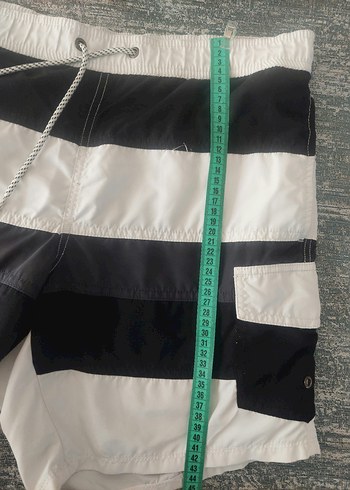 LCW erkek renk bloklu cepli deniz şortu - Görsel 7