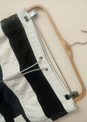 LCW erkek renk bloklu cepli deniz şortu - Görsel 3