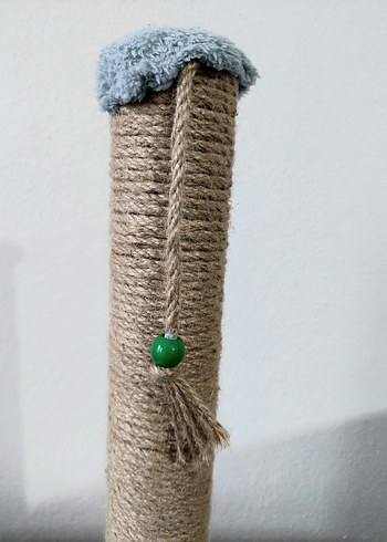 Gri Tırmalama Direği Kedi Aksesuarı - Görsel 2