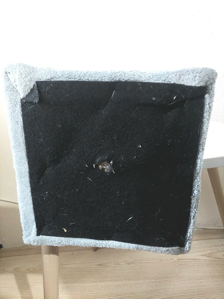 Gri Tırmalama Direği Kedi Aksesuarı - Görsel 4