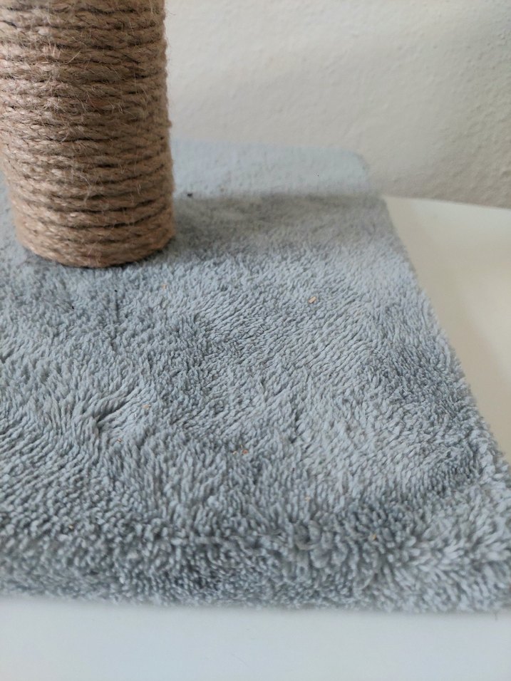 Gri Tırmalama Direği Kedi Aksesuarı - Görsel 3