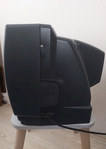 BEKO M537R 37 ekran tv - Görsel 2