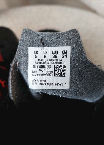 Puma attacanto futbol kramponu - Görsel 7