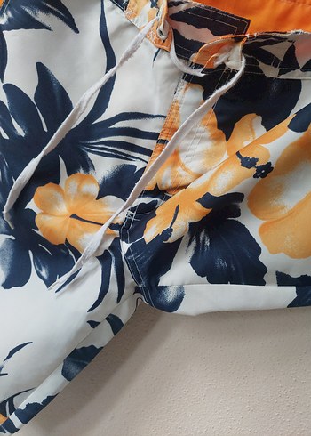 NAUTICA Hibiskus Çiçek desenli şort - Görsel 3