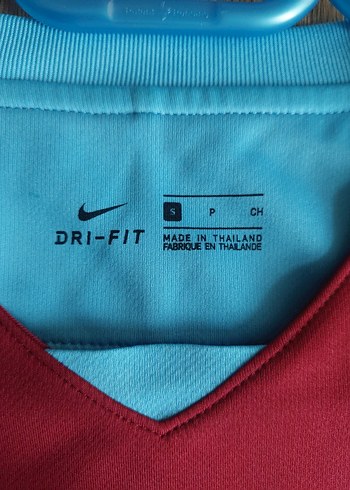 NİKE Trabzonspor 2017-2018 forma-tshirt - Görsel 9