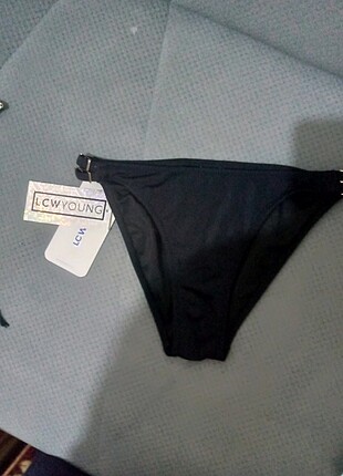 Bershka marka bikini altı