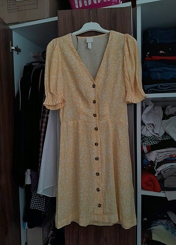 s Beden puff sleeve dress h&m H&M yeni sarı çiçekli elbise hiç kullanılm