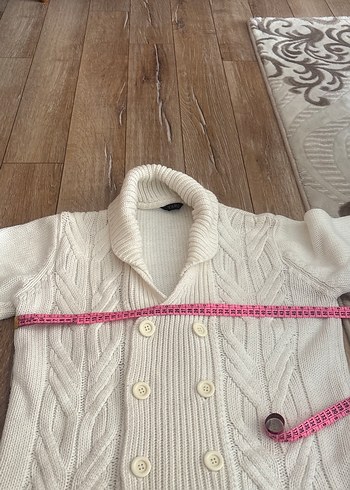 Erkek Beyaz Örgü Düğmeli Hırka - Görsel 3