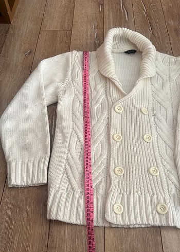 Erkek Beyaz Örgü Düğmeli Hırka - Görsel 2