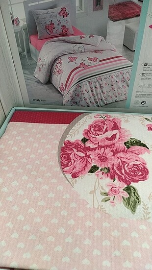 Diğer Kristal Pike Takımı Lovely Fuşya Tek Kişilik