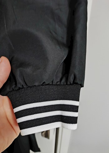 Uzun Siyah Fermuarlı Kadın Yağmurluk - Görsel 12