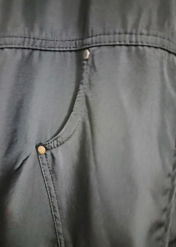 Uzun Siyah Fermuarlı Kadın Yağmurluk - Görsel 13