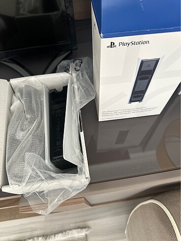 Ps5 şarj istasyonu