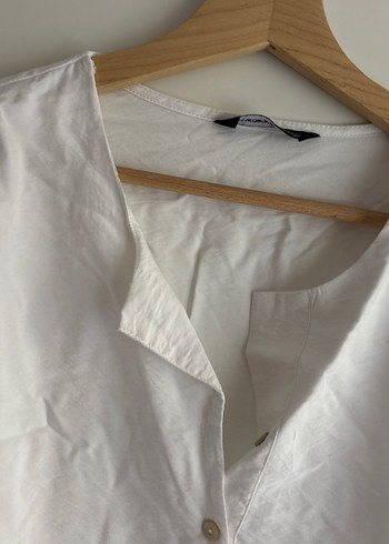 Düğmeli V Yaka Beyaz Kadın Keten Gömlek - Görsel 4