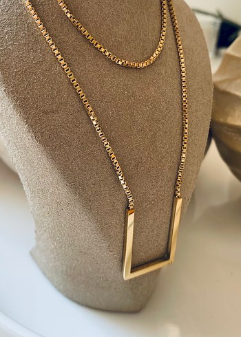 Uzun Zincir Detaylı Gold Kadın Kolye - Görsel 4