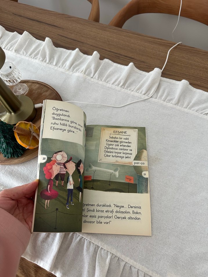 Dinozorla Karşılaşma Şiir Kitabı - Görsel 5