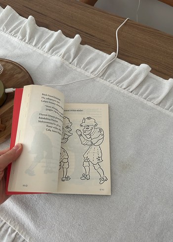 Şakacı Kitap - Mavisel Yener - Görsel 2