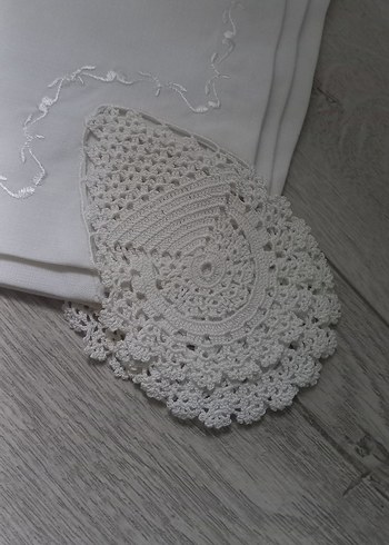 Nakışlı Beyaz  Mendil dantel örtü - Görsel 4