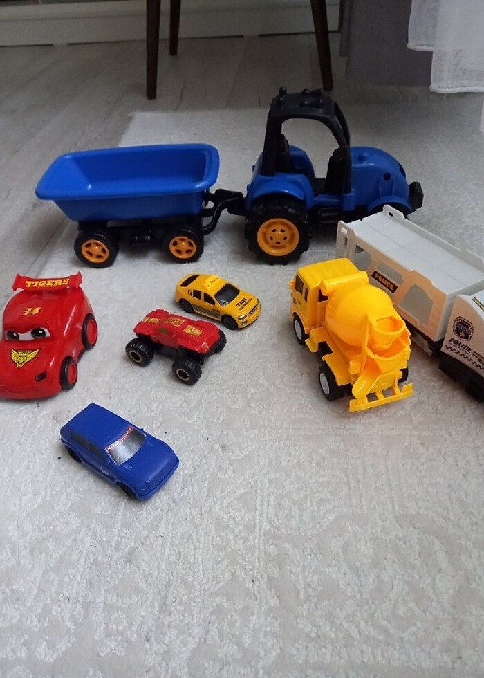 7 parça araba oyuncak  - Görsel 5