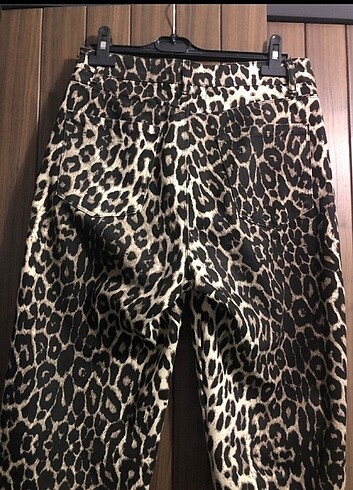 m Beden Leopar jean