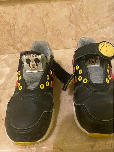 26 Beden Adidas Mickey